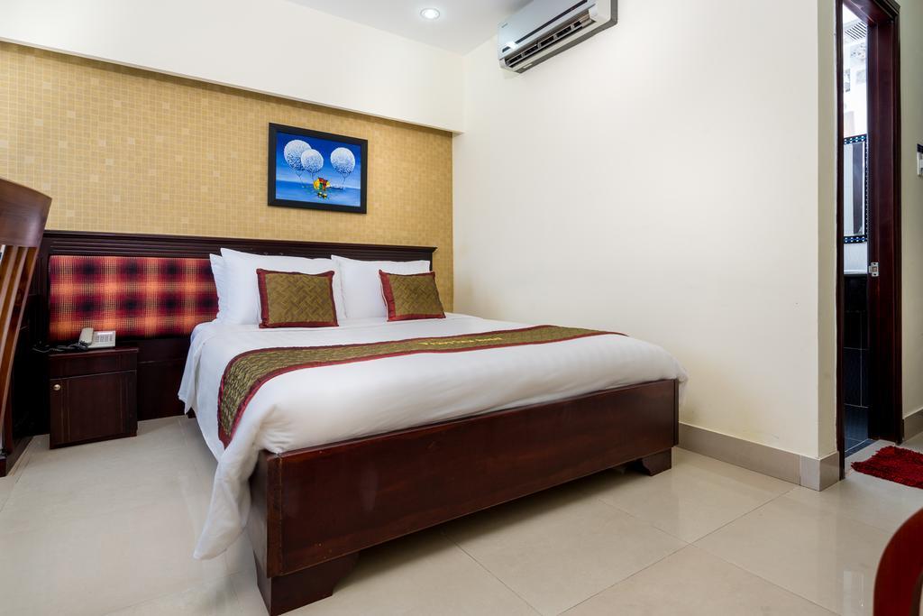 Pearl Sea Hotel Da Nang Buitenkant foto