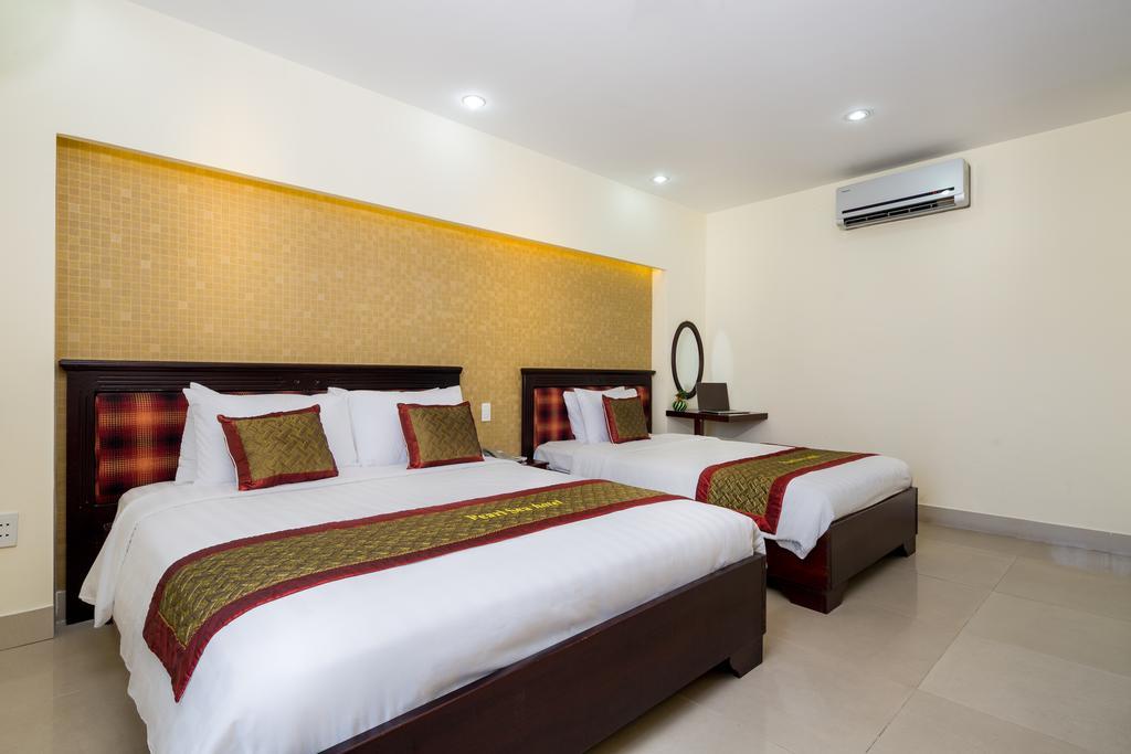 Pearl Sea Hotel Da Nang Buitenkant foto