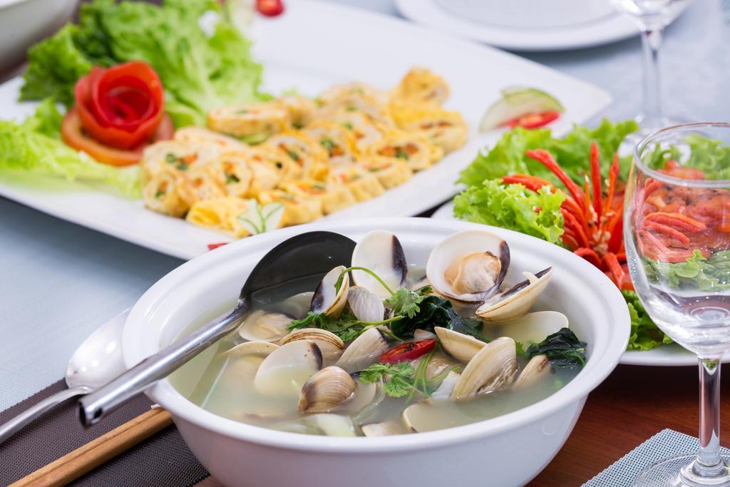 Pearl Sea Hotel Da Nang Buitenkant foto