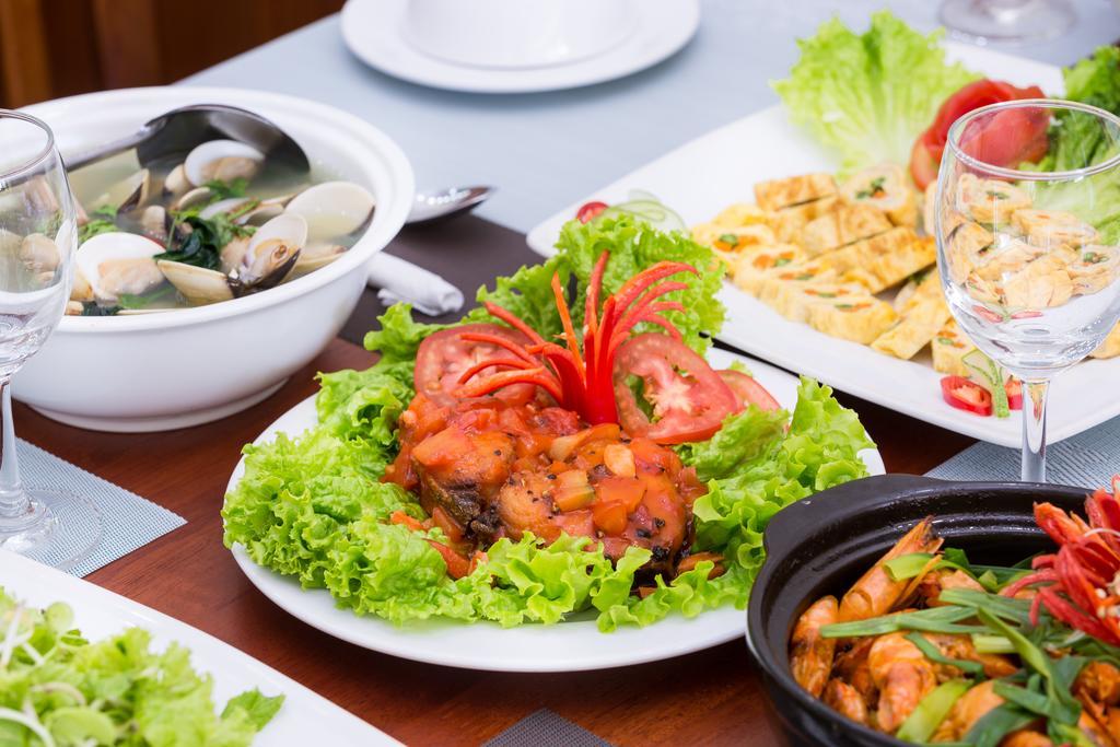Pearl Sea Hotel Da Nang Buitenkant foto